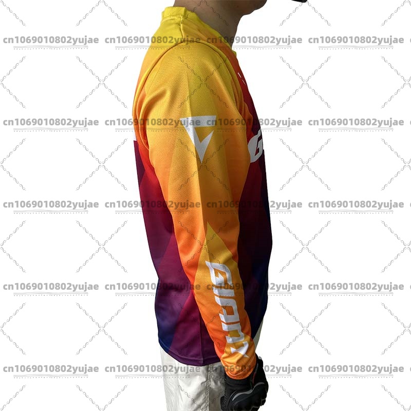 เสื้อเจอร์ซีย์จักรยานเสือภูเขา - Crossfit Gear For Men บทวิจารณ์และราคา